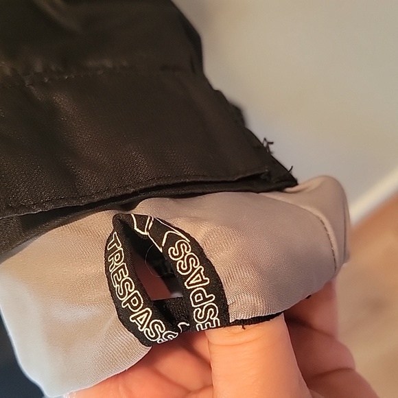 Trespass TP75 womans ski jacket. Size Large UK - Picture 3 of 10